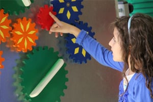 Magnetic Gear Wall STEM Museum Mobile Ed