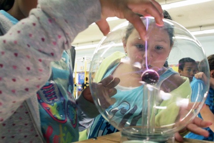 Kidz Science Safari - Hands-On STEAM Education Assembly